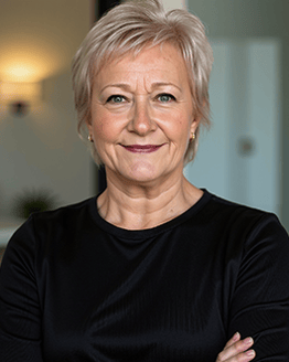 Avril Matthews Headshot
