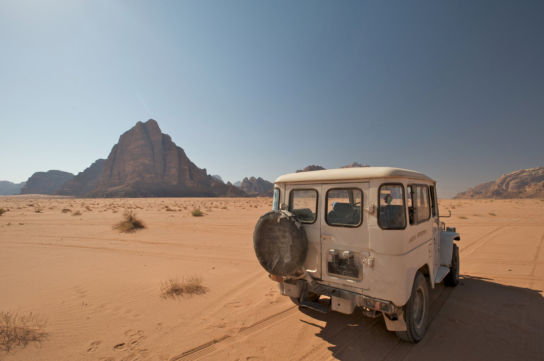 Experience-adventure-banner-2.jpg