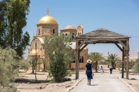 Modern-Church-of-St-John-the-Baptist-13