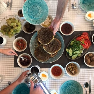 Um Qais bfast
